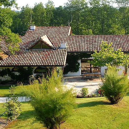 Chambres D'hotes Antzika B&B