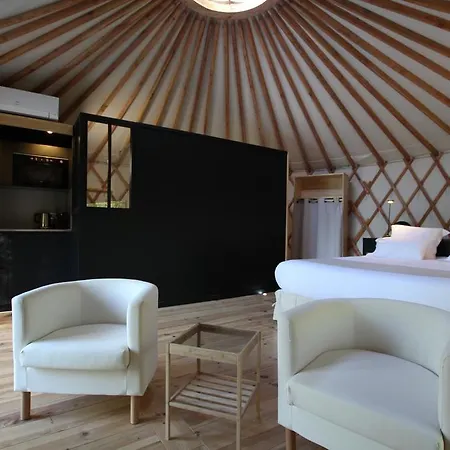 B&B Chambres D'hotes Antzika 아르본느